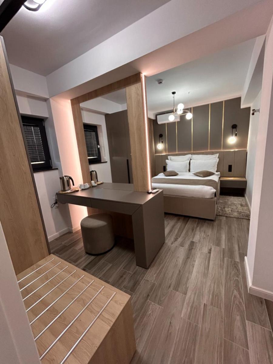 Monarc Boutique Aparthotel - Self Check-In Visan Dış mekan fotoğraf