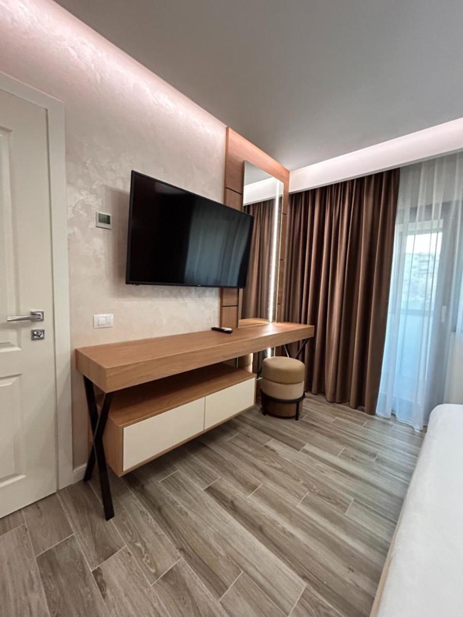 Monarc Boutique Aparthotel - Self Check-In Visan Dış mekan fotoğraf