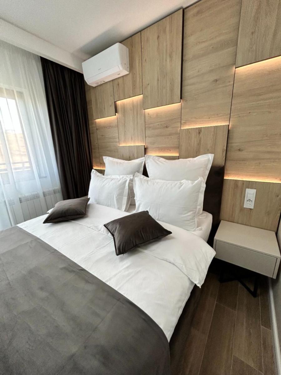 Monarc Boutique Aparthotel - Self Check-In Visan Dış mekan fotoğraf