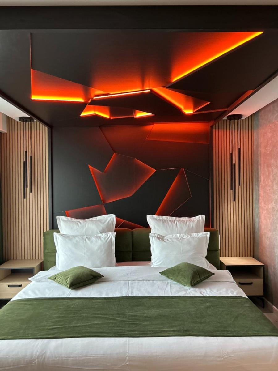 Monarc Boutique Aparthotel - Self Check-In Visan Dış mekan fotoğraf