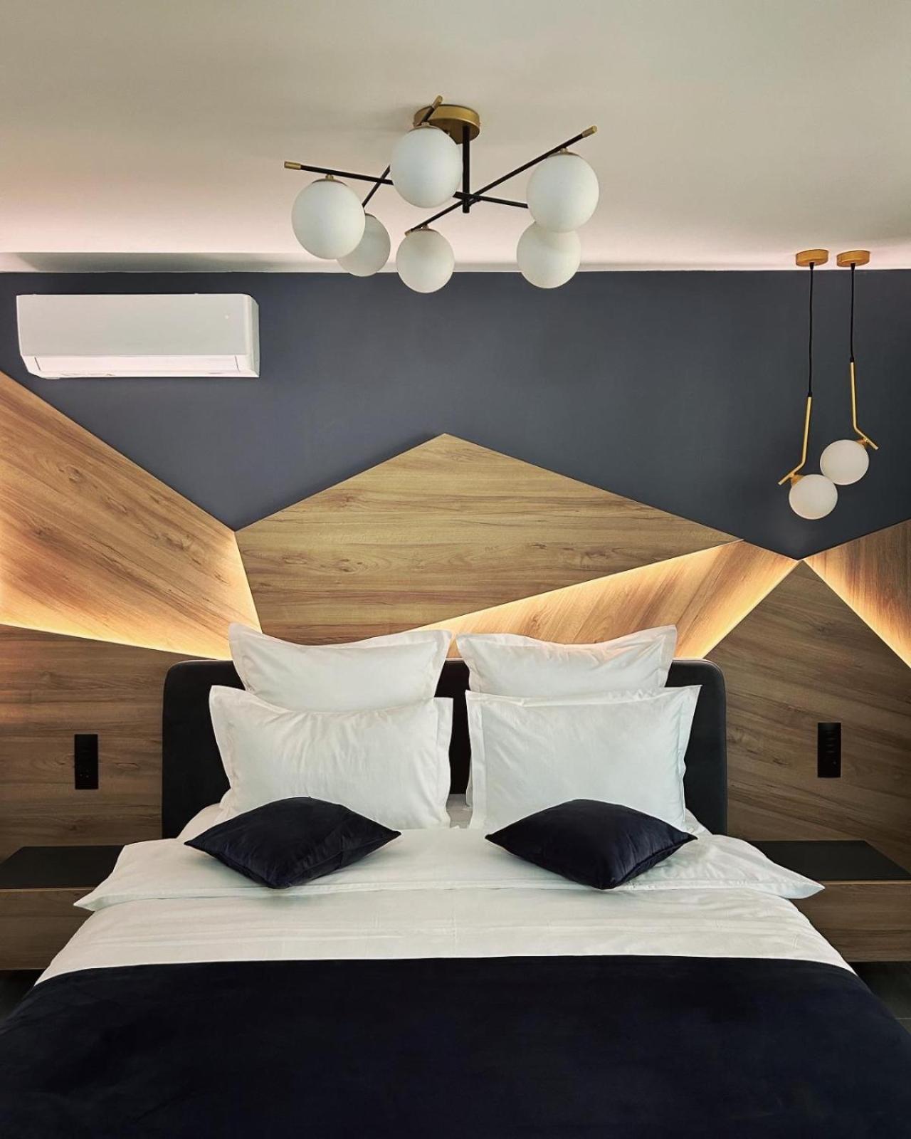 Monarc Boutique Aparthotel - Self Check-In Visan Dış mekan fotoğraf