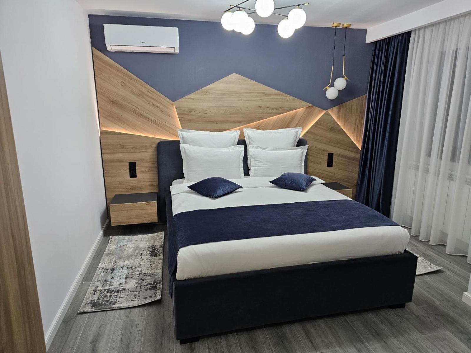 Monarc Boutique Aparthotel - Self Check-In Visan Dış mekan fotoğraf