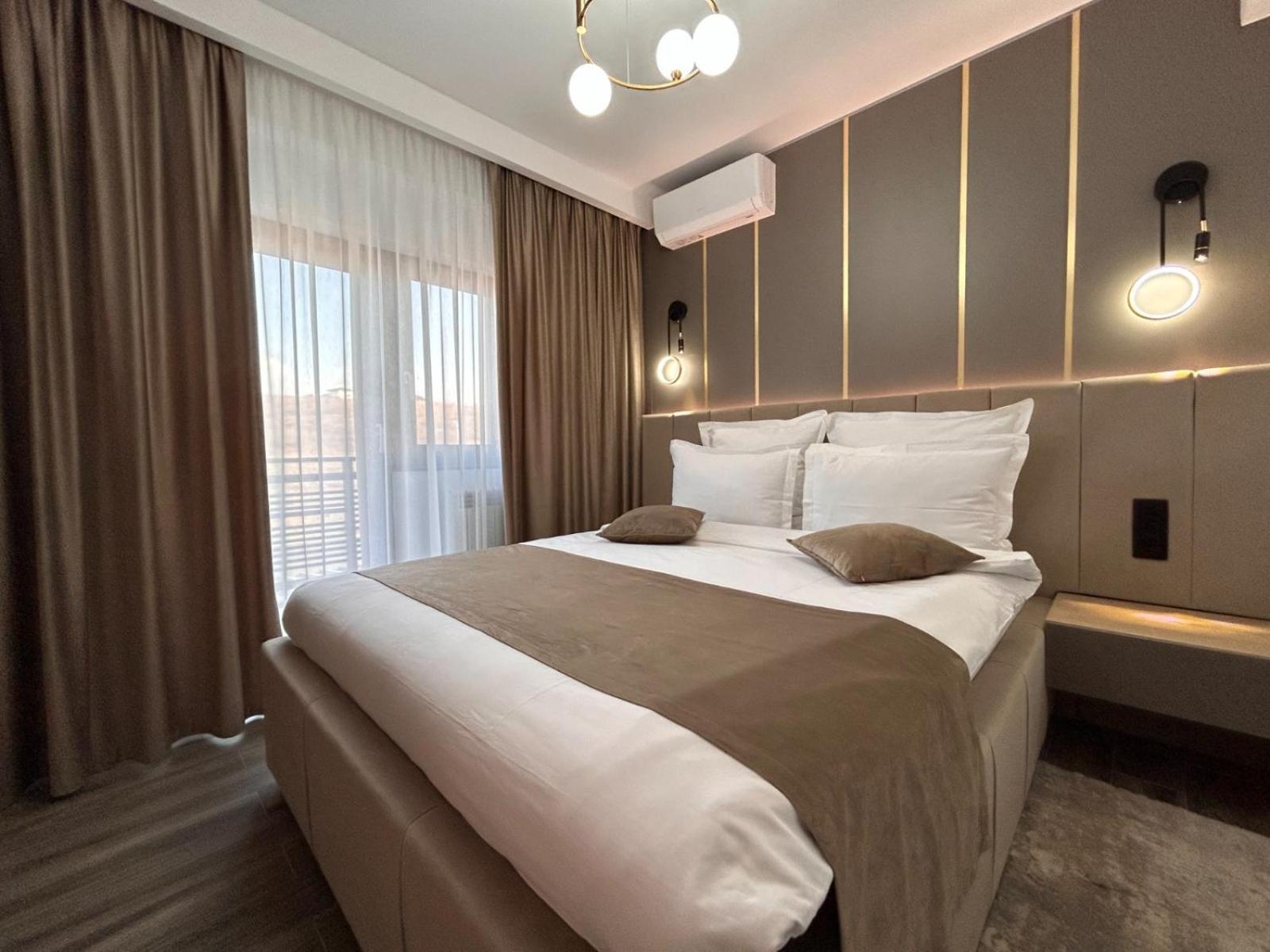Monarc Boutique Aparthotel - Self Check-In Visan Dış mekan fotoğraf