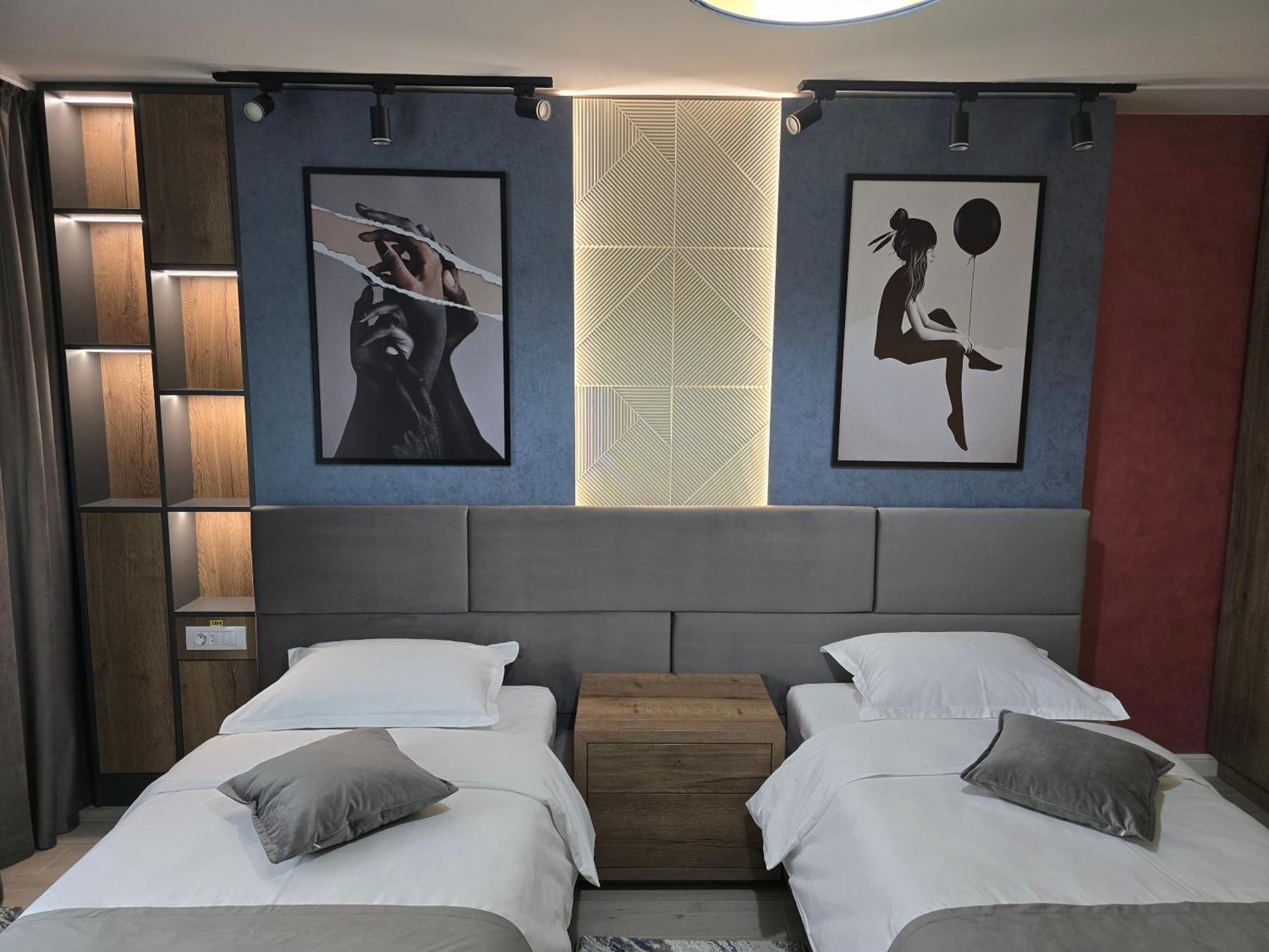 Monarc Boutique Aparthotel - Self Check-In Visan Dış mekan fotoğraf